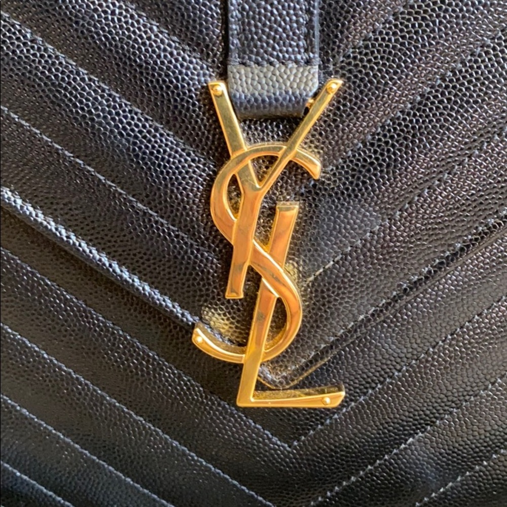 Yves Saint Laurent Black Chevron Quilted Shoulder Bag with Gold Hardware - Picture 3 of 8